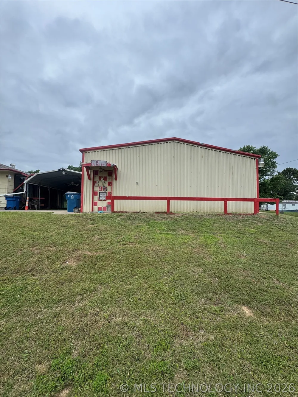 101 3rd Street Hartshorne, OK 74547