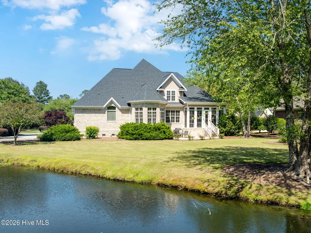 150 Red Fox Run Drive Wallace, NC 28466