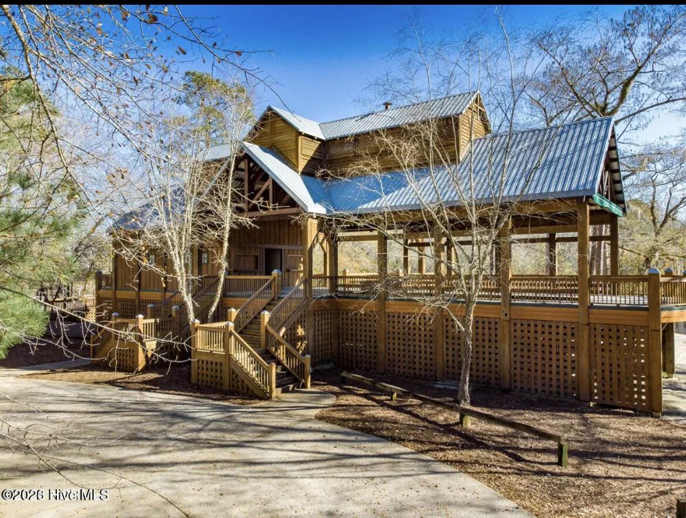 150 Red Fox Run Drive Wallace, NC 28466