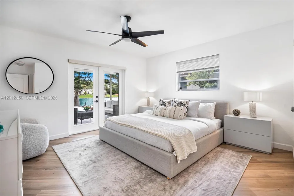 6750 White Oak Dr Miami Lakes, FL 33014
