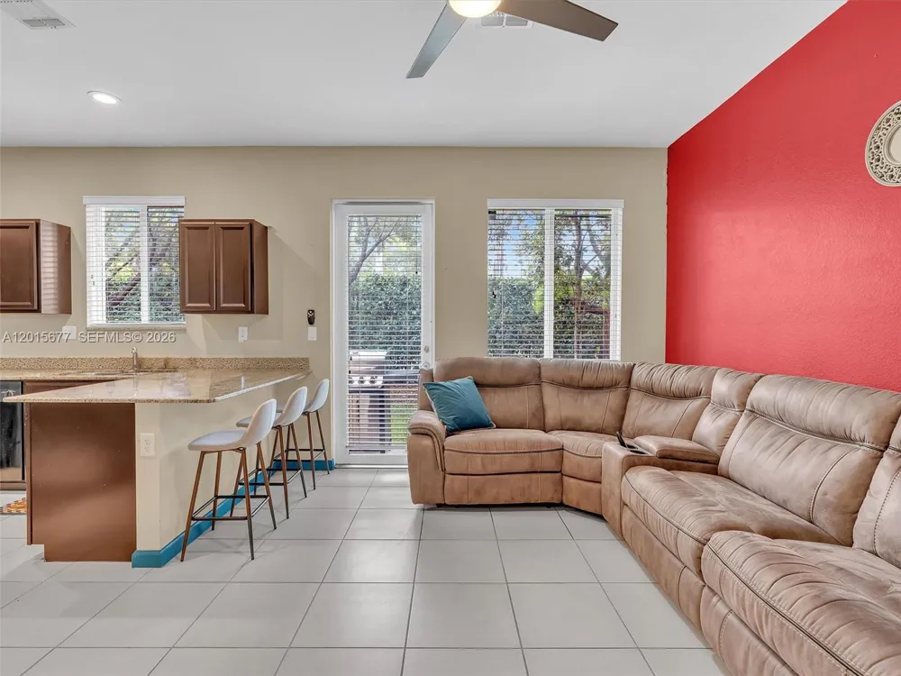 1410 NW 214th Ter Miami Gardens, FL 33169
