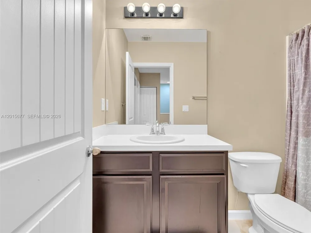 1410 NW 214th Ter Miami Gardens, FL 33169