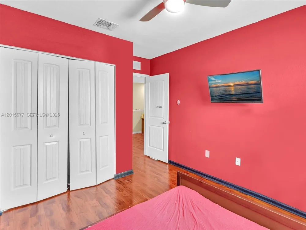 1410 NW 214th Ter Miami Gardens, FL 33169