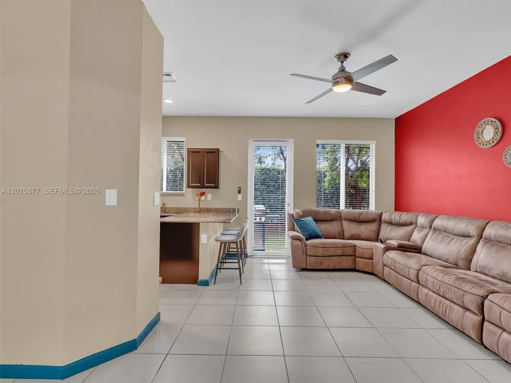 1410 NW 214th Ter Miami Gardens, FL 33169