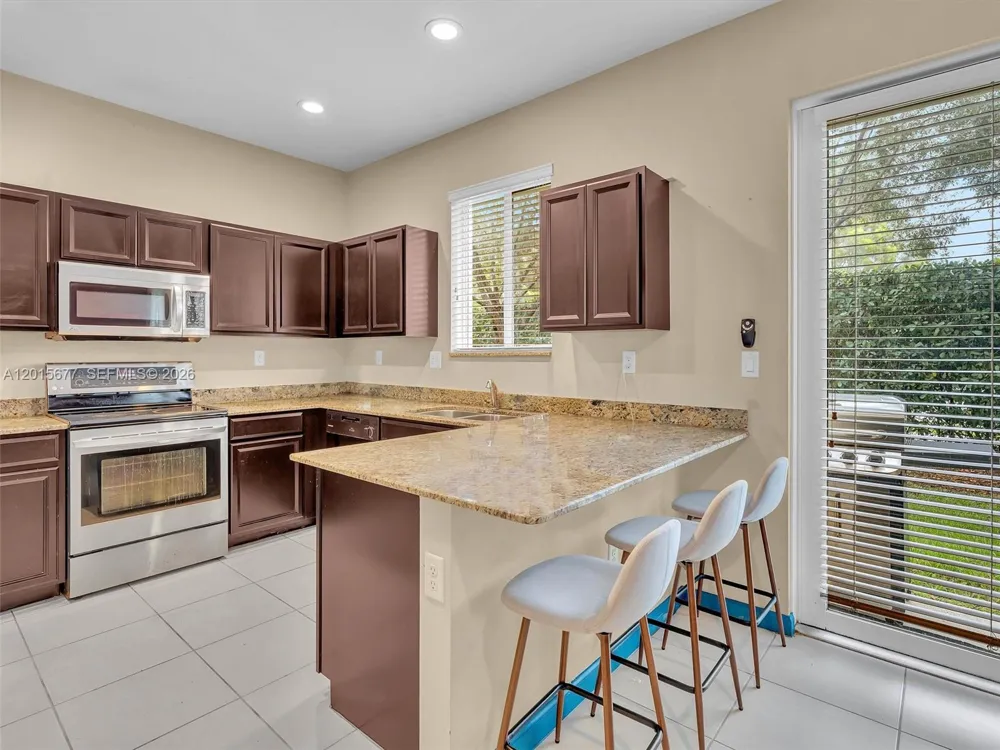 1410 NW 214th Ter Miami Gardens, FL 33169