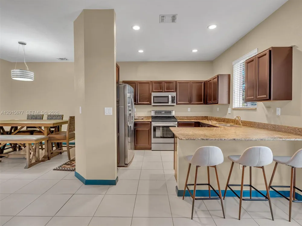 1410 NW 214th Ter Miami Gardens, FL 33169