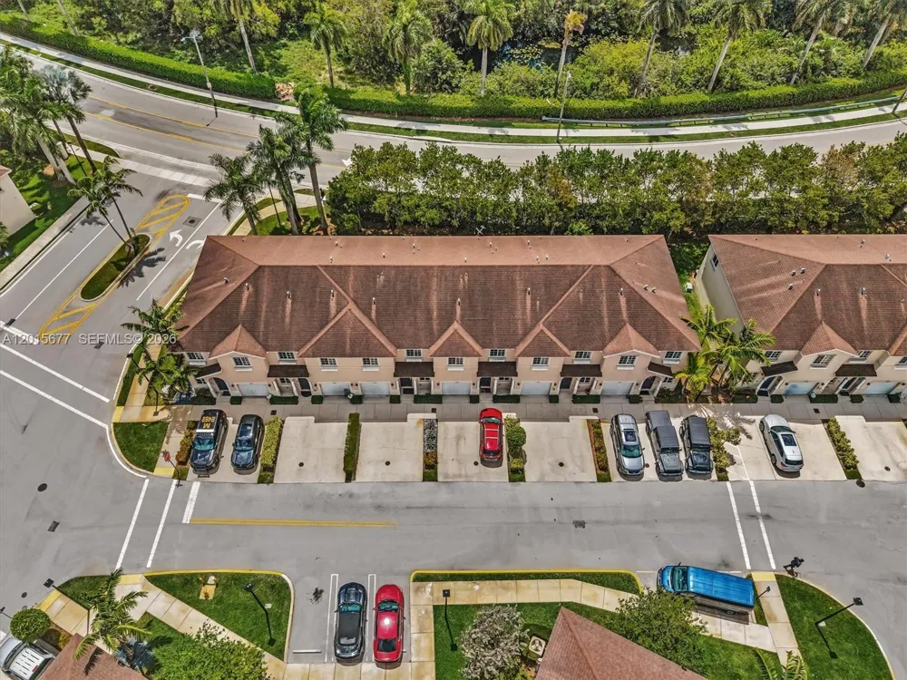1410 NW 214th Ter Miami Gardens, FL 33169