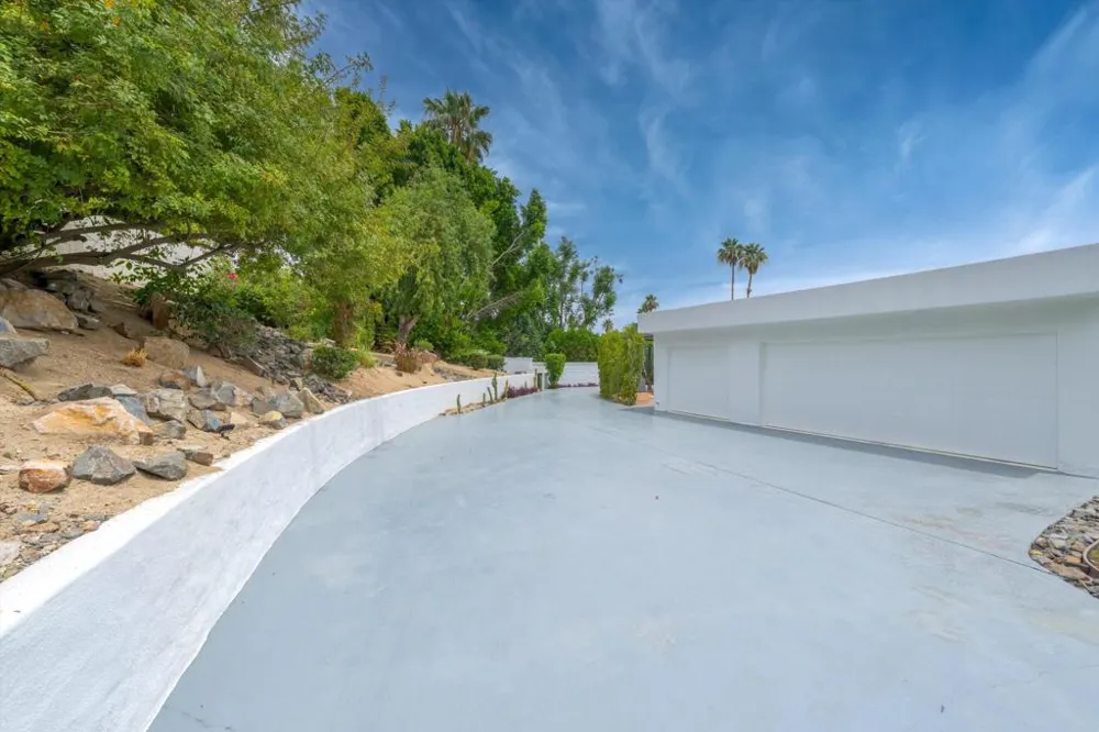 48295 Alder Lane Palm Desert, CA 92260