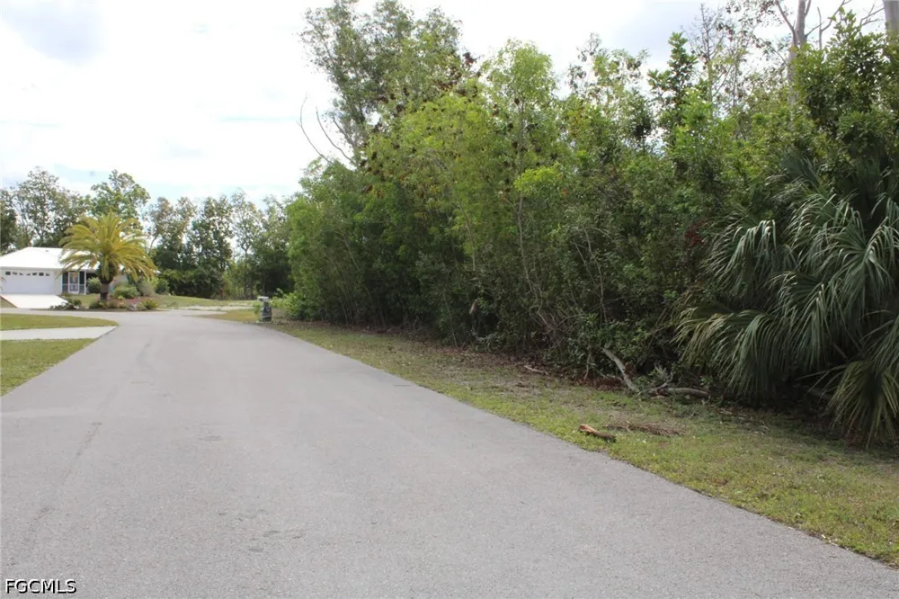 Lake Heather Circle St James City, FL 33956