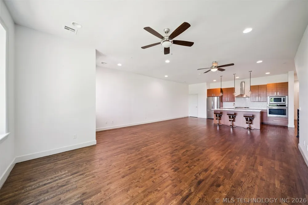 1137 E 7th Street #B Tulsa, OK 74120