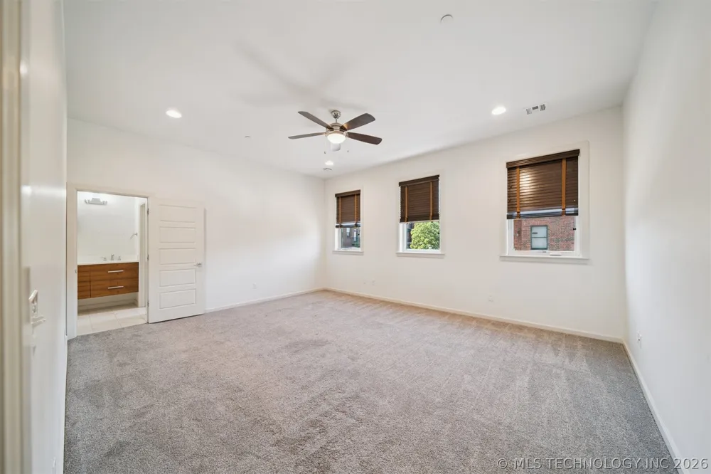 1137 E 7th Street #B Tulsa, OK 74120