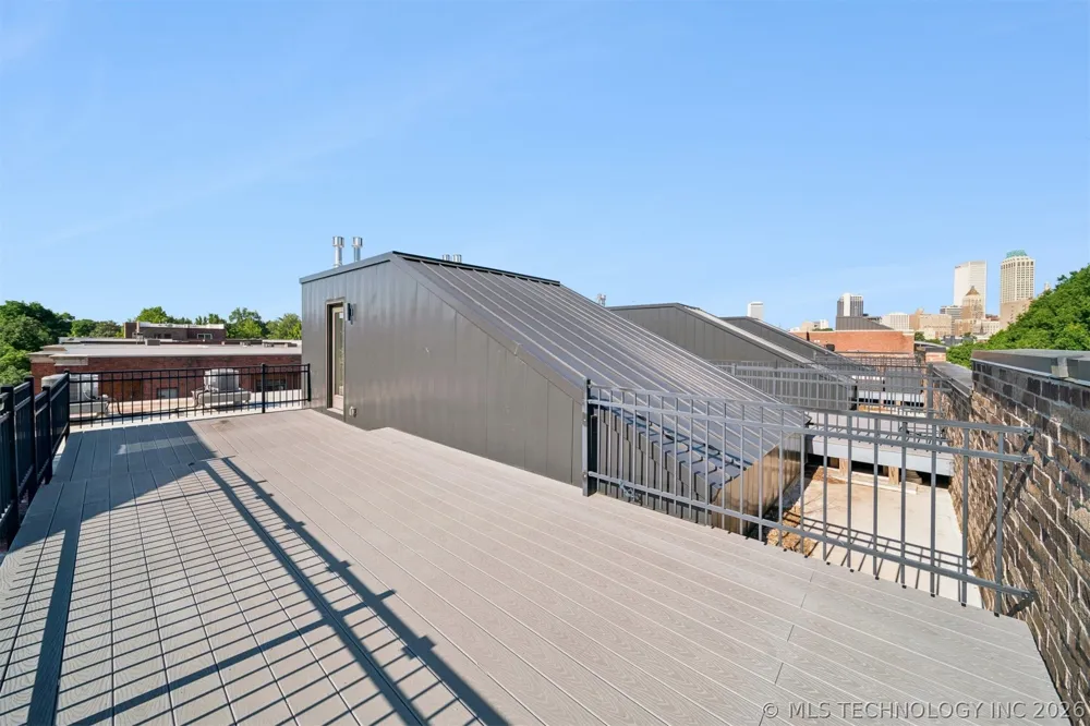 1137 E 7th Street #B Tulsa, OK 74120