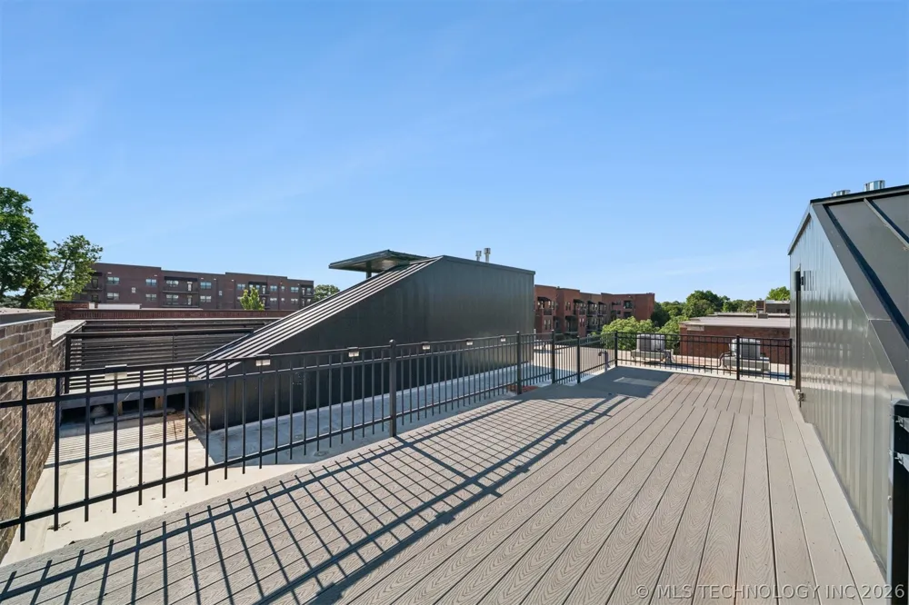 1137 E 7th Street #B Tulsa, OK 74120
