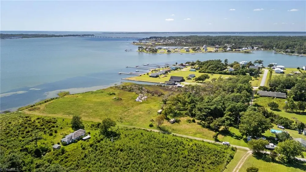 174 Miramar Road Marshallberg, NC 28528