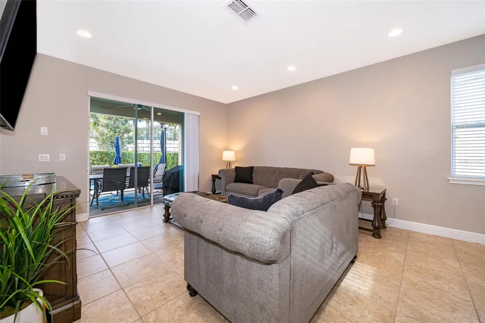 250 PENDANT COURT Kissimmee, FL 34747