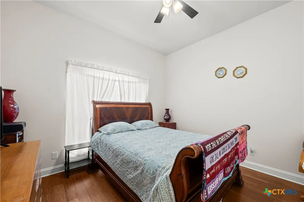 118 County Road 274 Gatesville, TX 76528