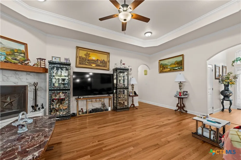 118 County Road 274 Gatesville, TX 76528