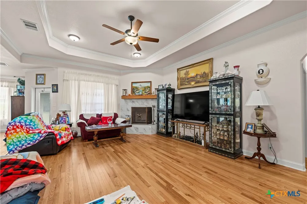 118 County Road 274 Gatesville, TX 76528