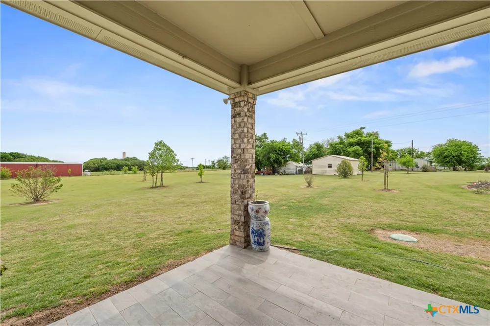 118 County Road 274 Gatesville, TX 76528