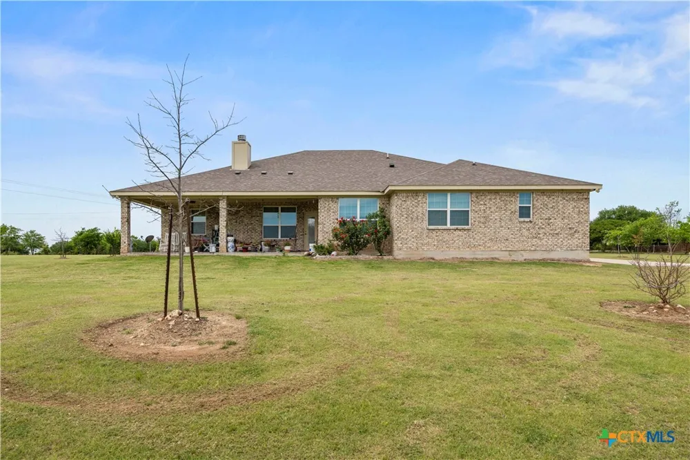 118 County Road 274 Gatesville, TX 76528