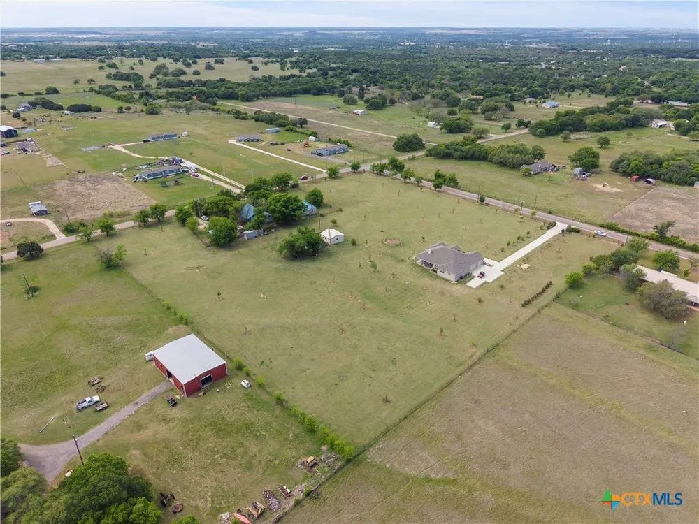 118 County Road 274 Gatesville, TX 76528