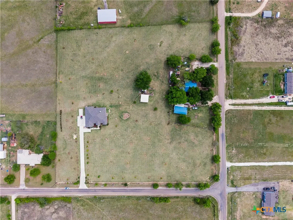 118 County Road 274 Gatesville, TX 76528