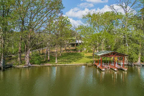 1707 River Hills Road #B & C
