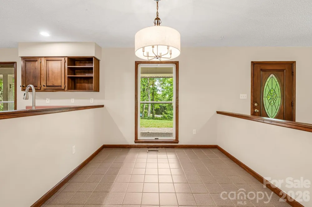 35 Byrd Road Candler, NC 28715