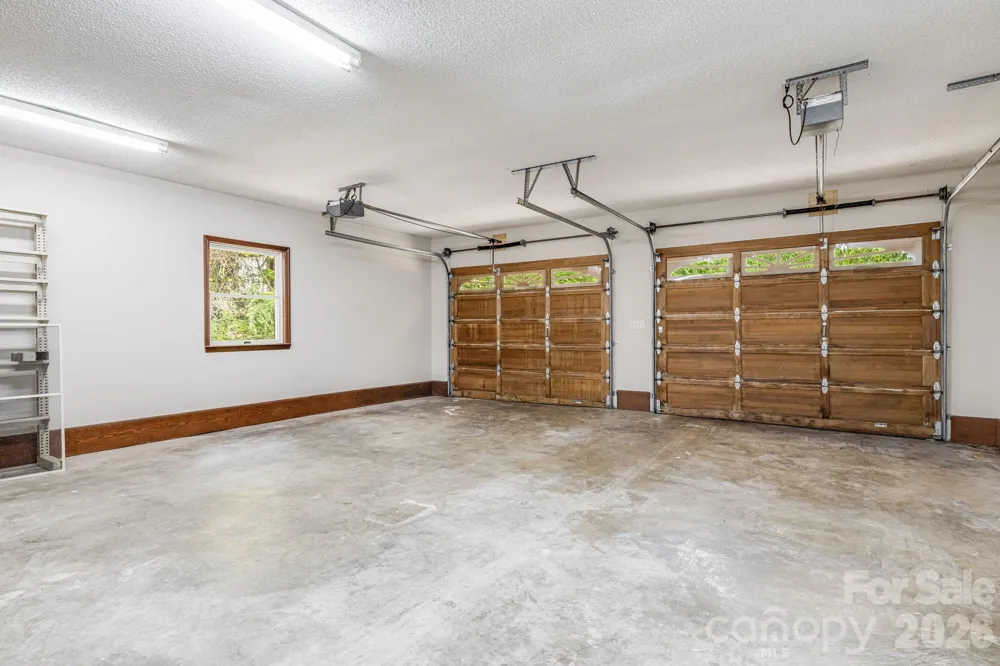 35 Byrd Road Candler, NC 28715