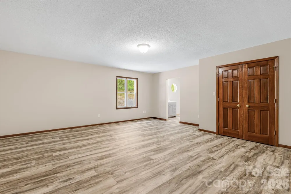 35 Byrd Road Candler, NC 28715