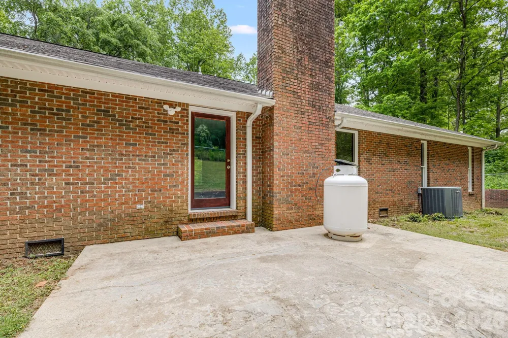 35 Byrd Road Candler, NC 28715