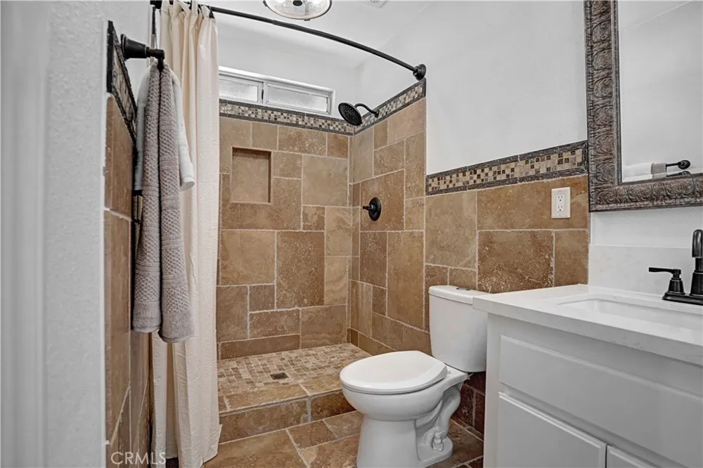 22196 Hoofbeat Way Canyon Lake, CA 92587