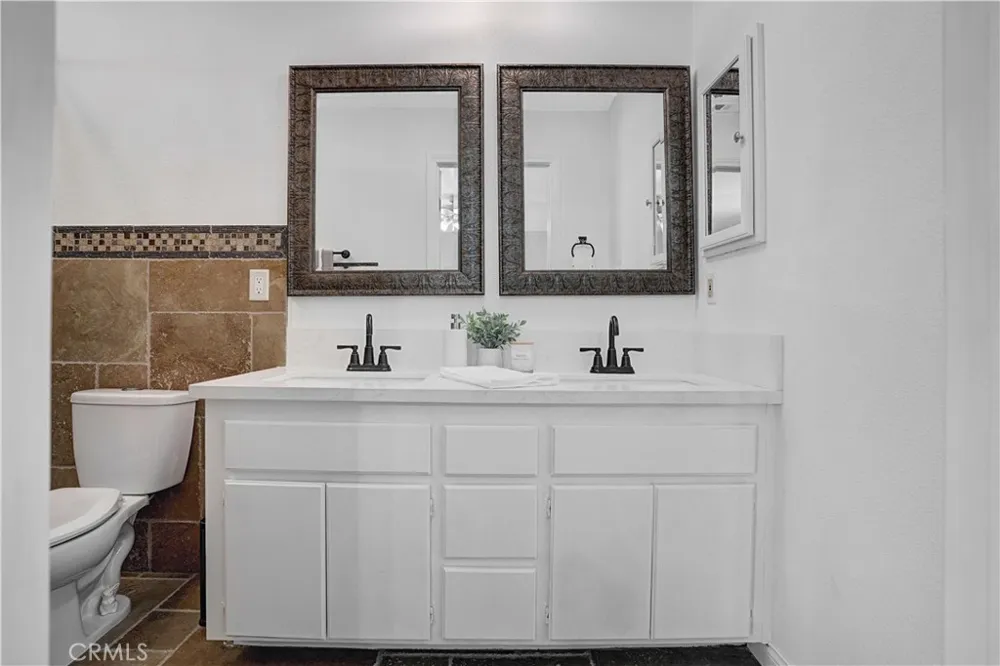 22196 Hoofbeat Way Canyon Lake, CA 92587