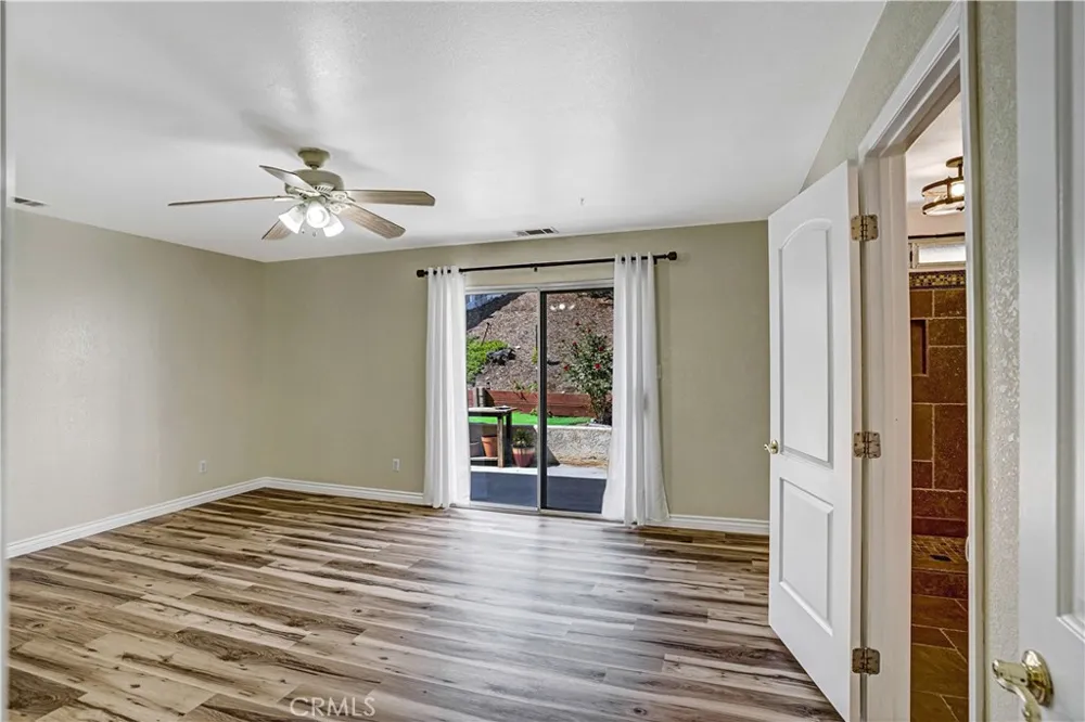 22196 Hoofbeat Way Canyon Lake, CA 92587