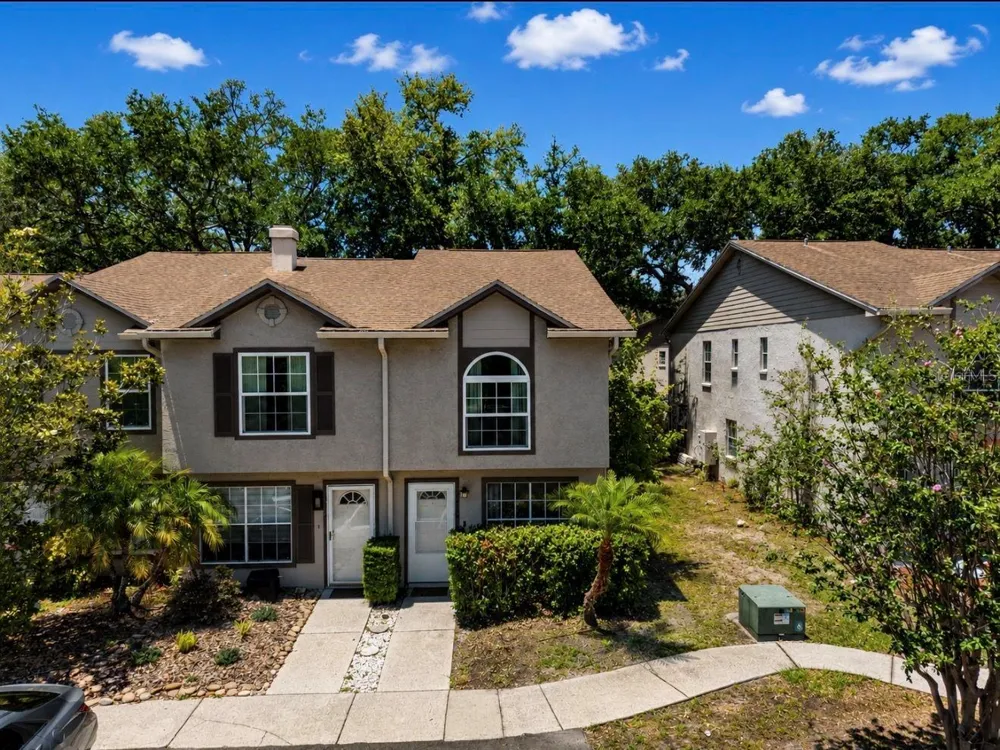 2316 FLETCHERS POINT CIRCLE Tampa, FL 33613