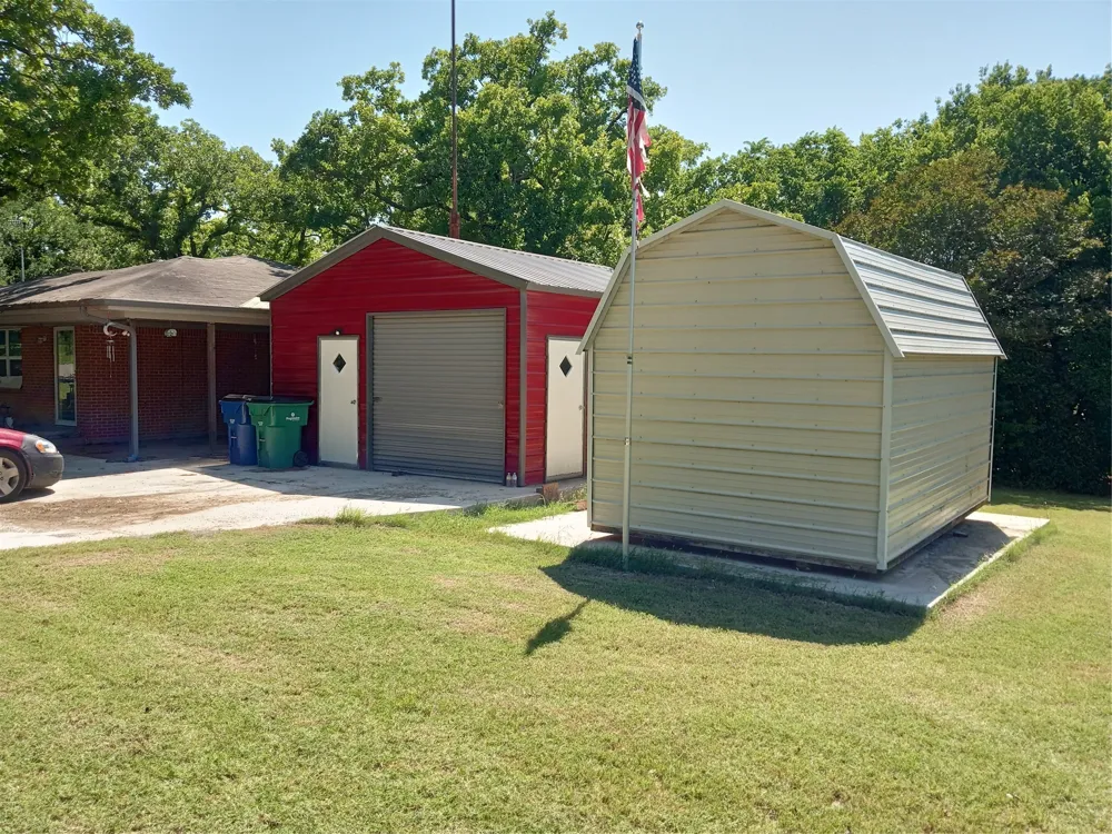 1005 Gary Street Bridgeport, TX 76426