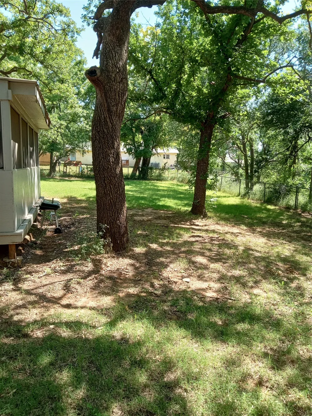 1005 Gary Street Bridgeport, TX 76426