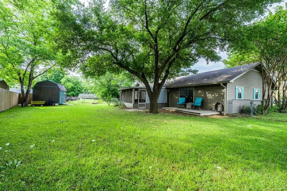 128 Hilltop Drive Trinidad, TX 75163