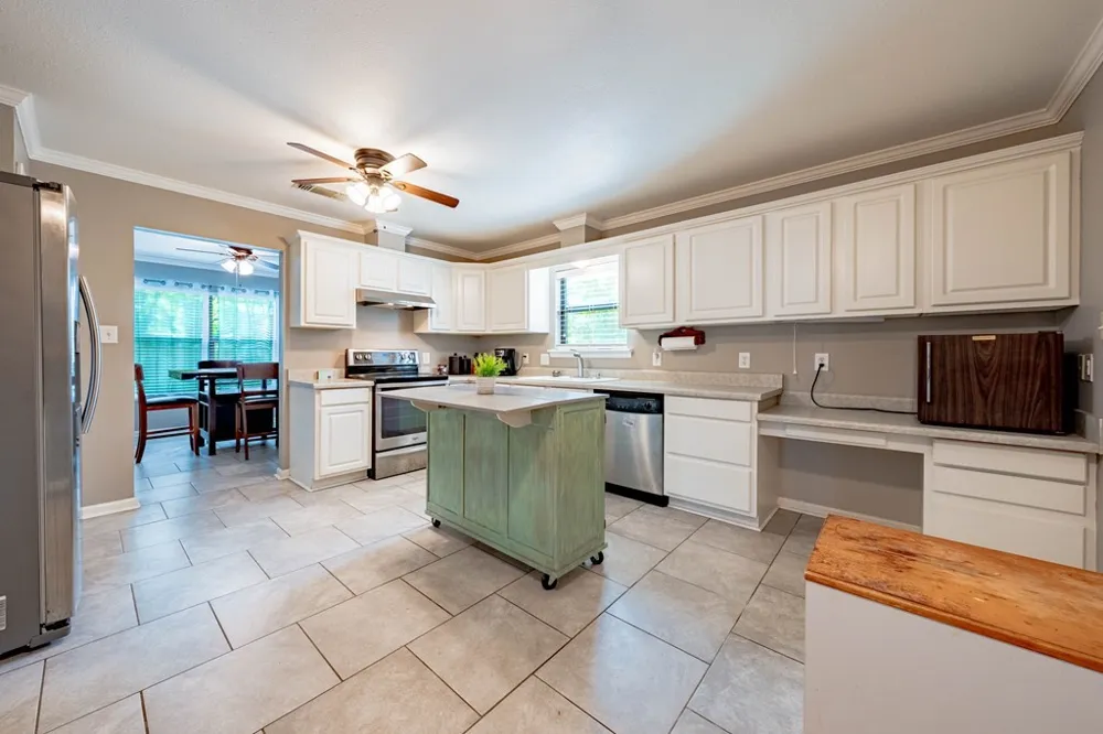 128 Hilltop Drive Trinidad, TX 75163