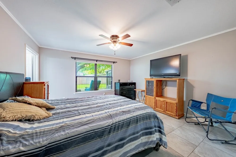 128 Hilltop Drive Trinidad, TX 75163