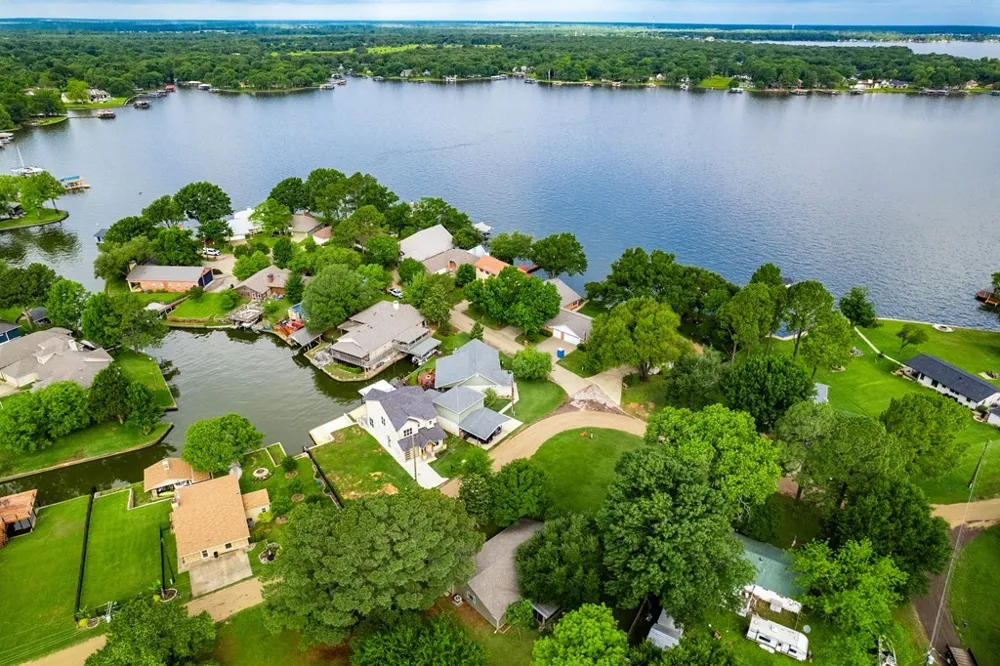 128 Hilltop Drive Trinidad, TX 75163