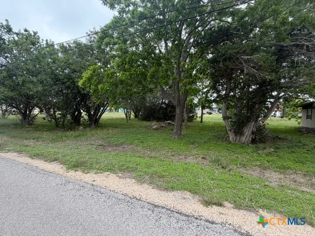 106 S Main Street Seadrift, TX 77983