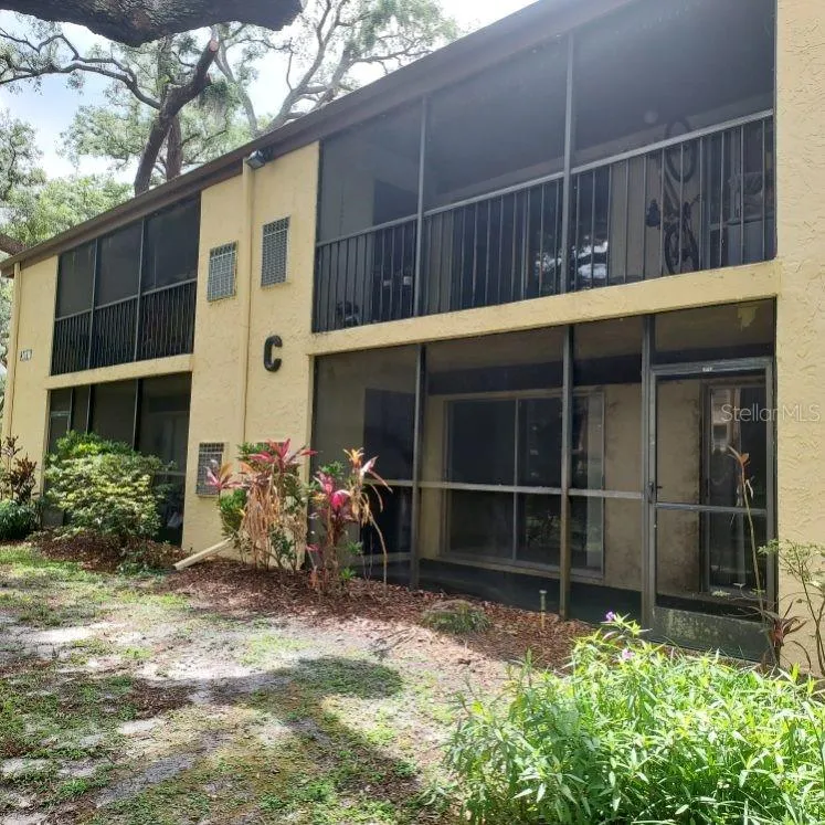 14111 MOSSY GLEN LANE #101C Tampa, FL 33613