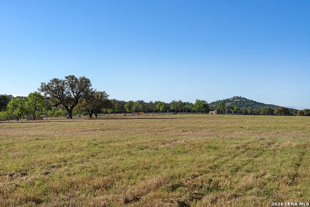 0004 Clearwater Comfort, TX 78013