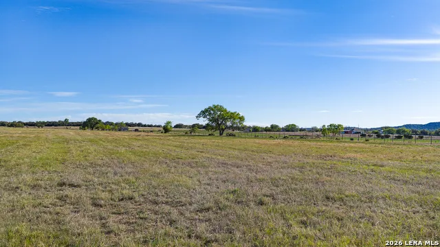 0004 Clearwater Comfort, TX 78013