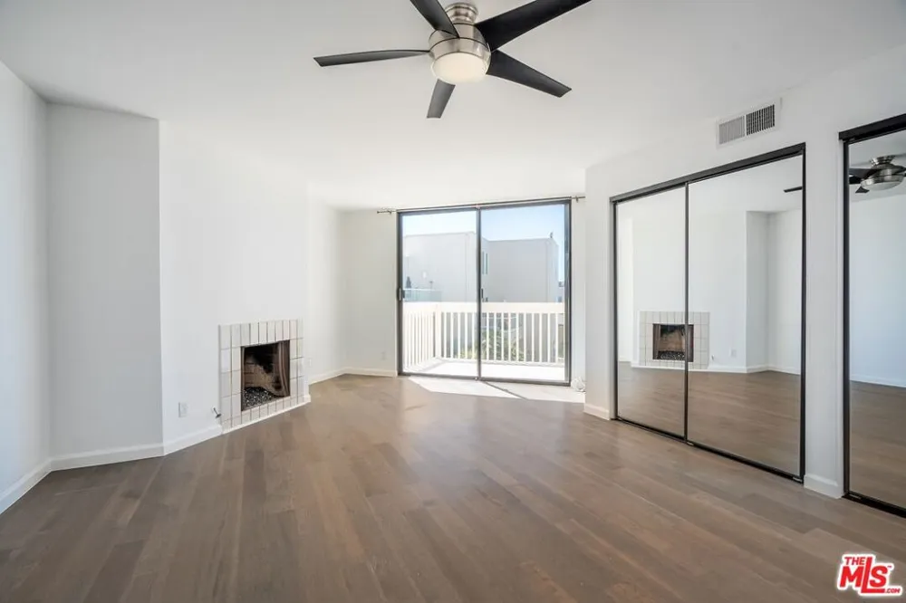 7301 Vista Del Mar #B105 Playa del Rey, CA 90293