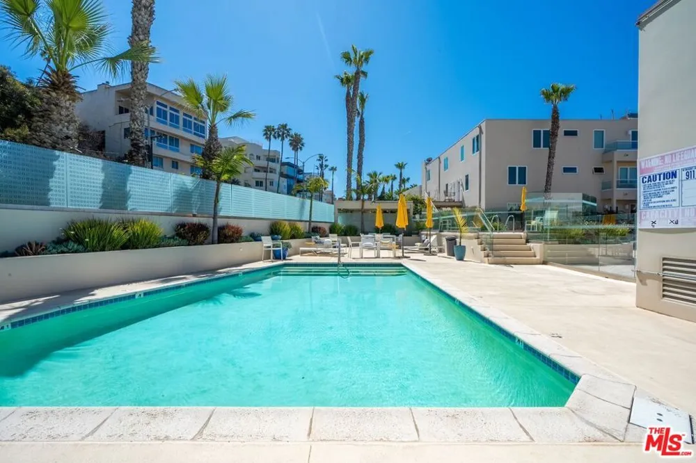 7301 Vista Del Mar #B105 Playa del Rey, CA 90293