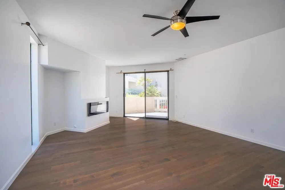 7301 Vista Del Mar #B105 Playa del Rey, CA 90293