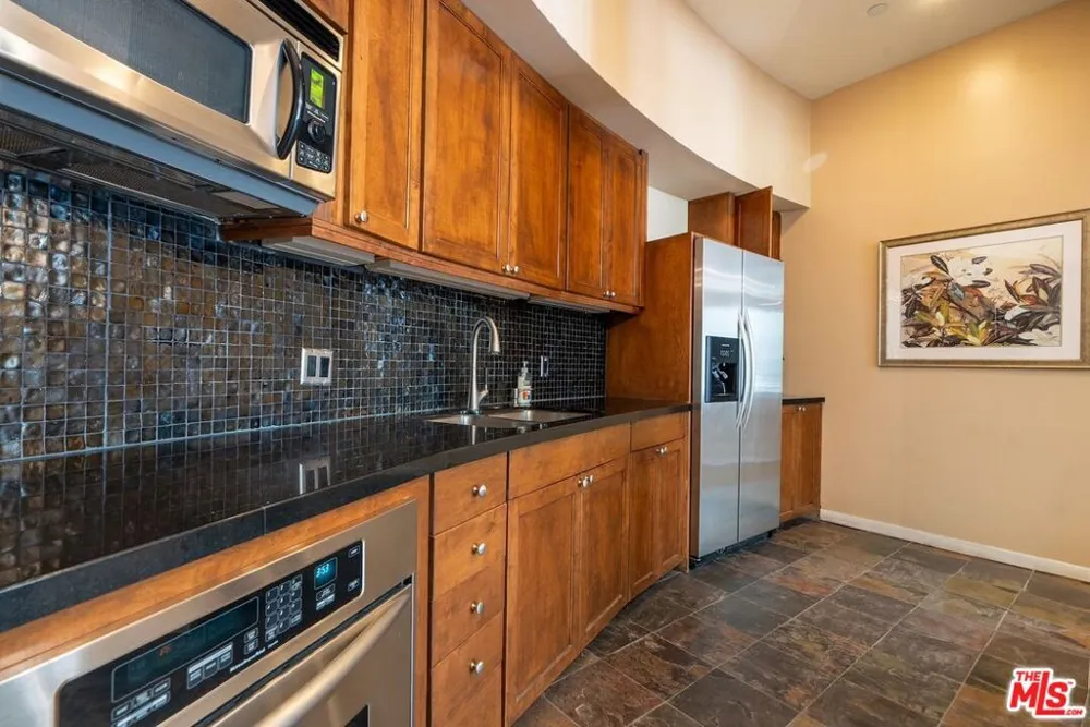 7301 Vista Del Mar #B105 Playa del Rey, CA 90293