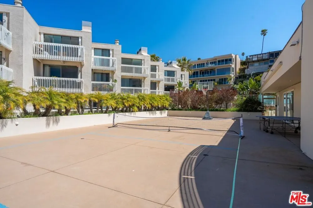 7301 Vista Del Mar #B105 Playa del Rey, CA 90293